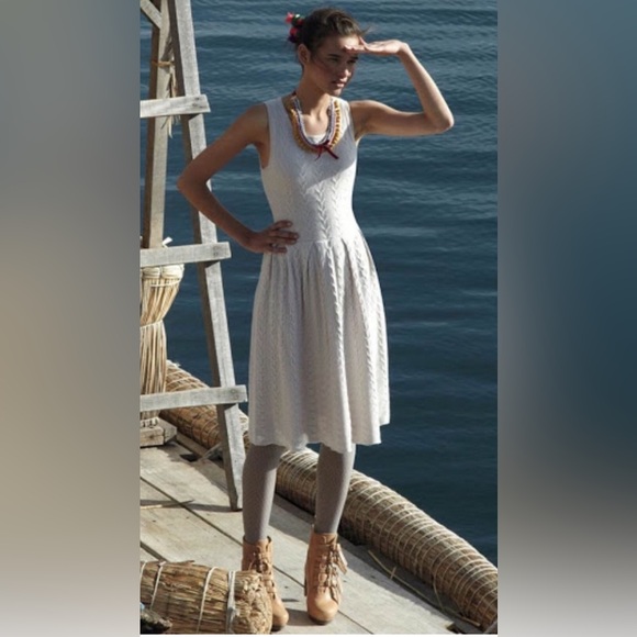 Yellow Sleeveless Knit Dress - Picture 6 of 6